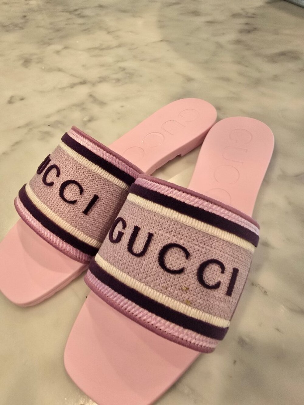 GUCCI SLIDES